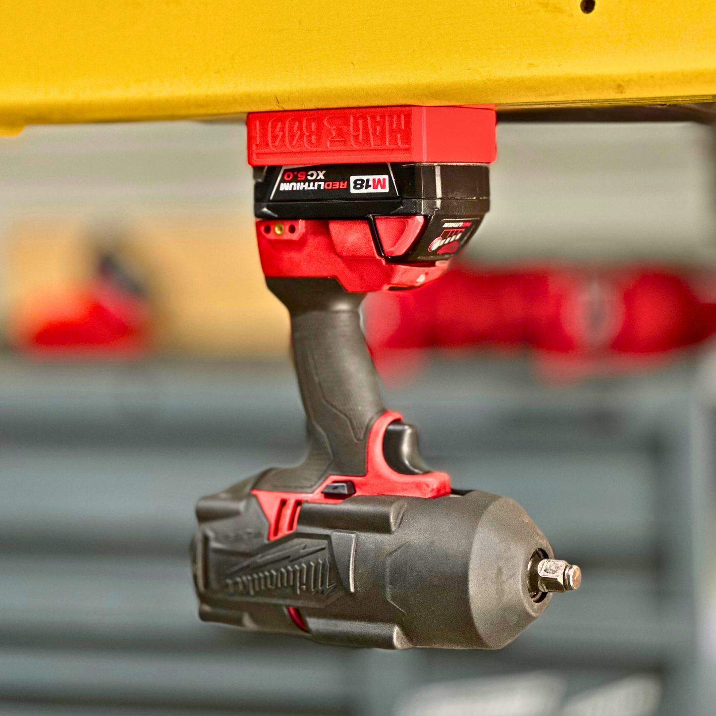 MAG-BOOT Magnetic Battery Cover - Milwaukee M18 XC3.0/4.0/5.0/6.0